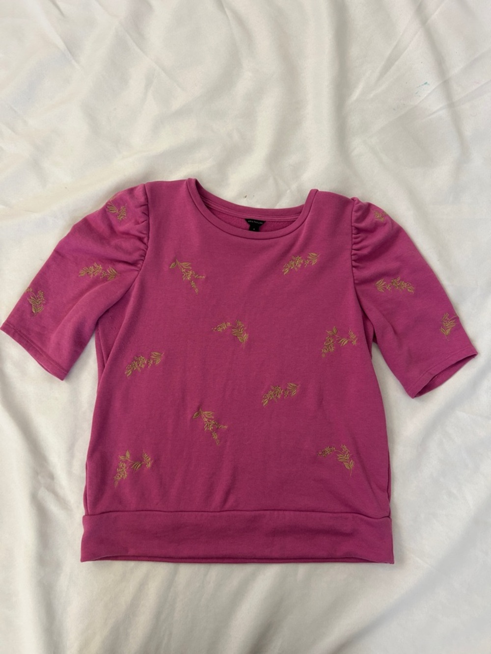 Ann Taylor Women's Fuchsia Short-Sleeve Top with Gold Leaf stitching
